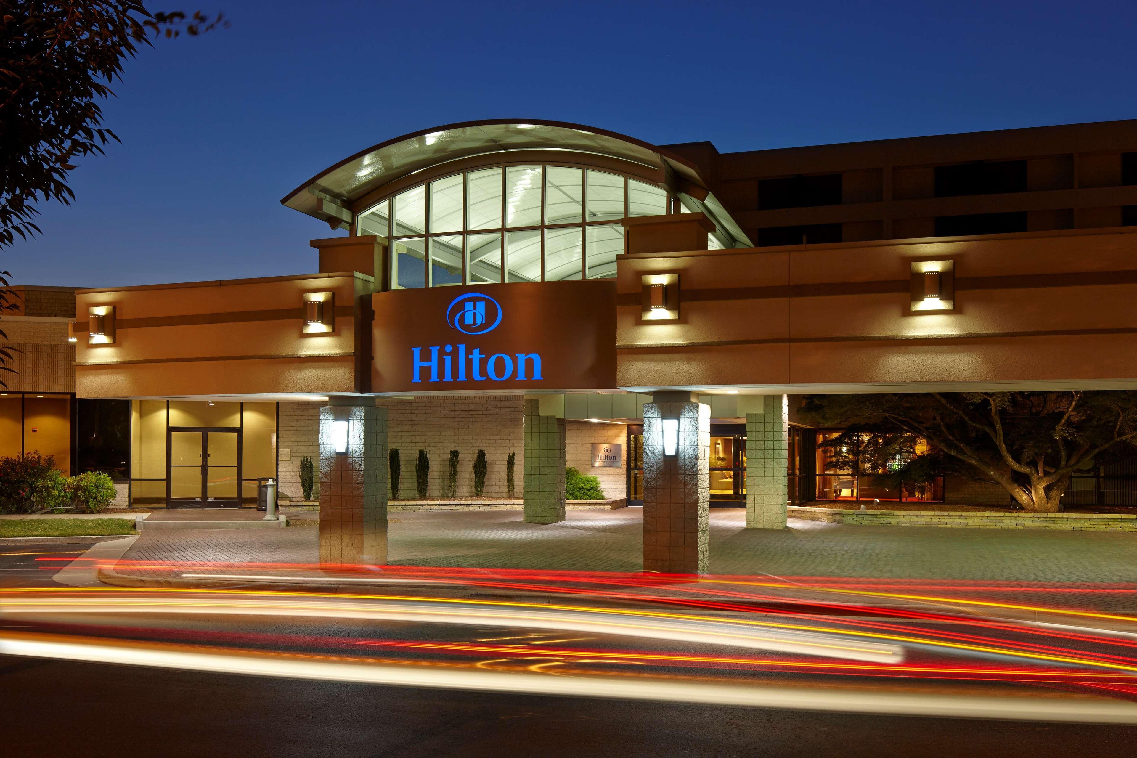 Hilton Raleigh North Hills Hotel Exterior foto