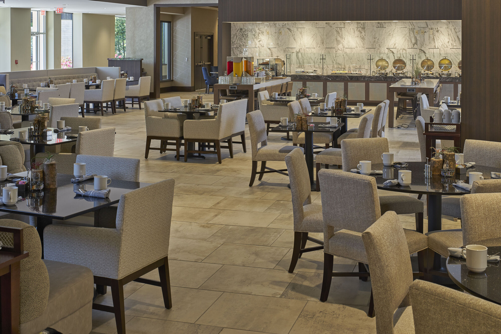 Hilton Raleigh North Hills Hotel Instalações foto